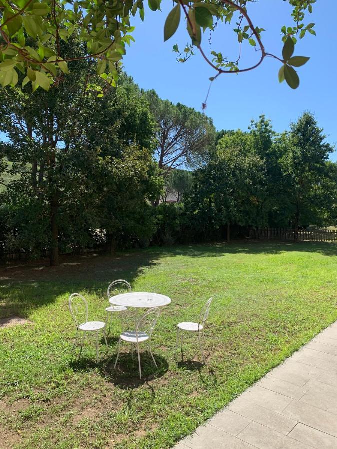Appartamenti Agriturismo La Canonica Certaldo Bagian luar foto