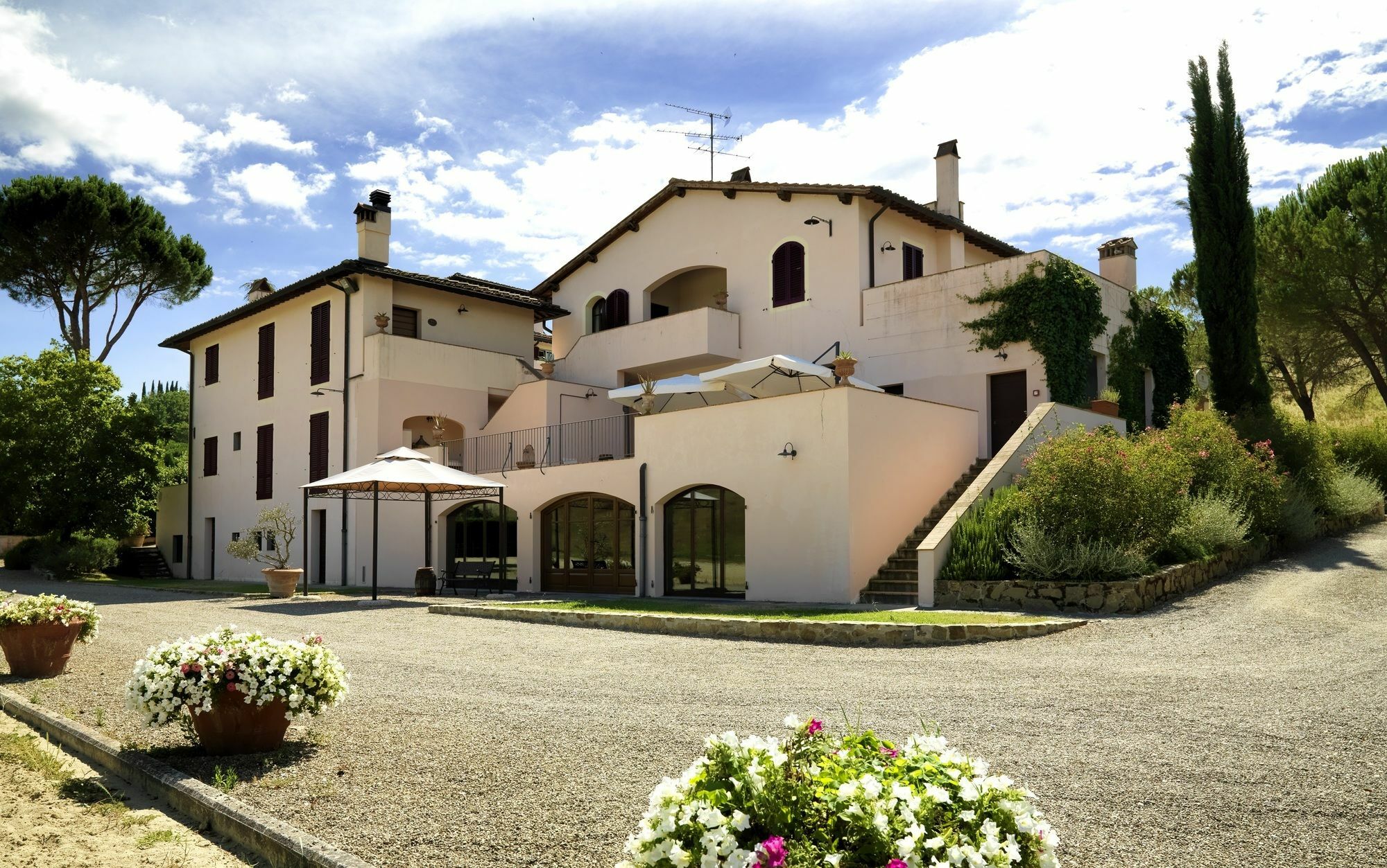 Appartamenti Agriturismo La Canonica Certaldo Bagian luar foto